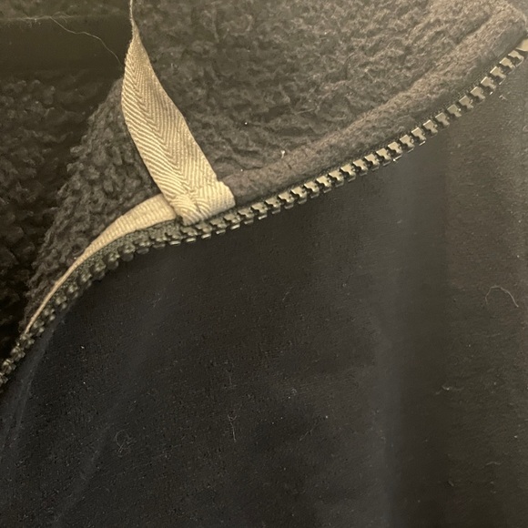 Under Armour Women's Dark Jacket - Picture 5 of 7